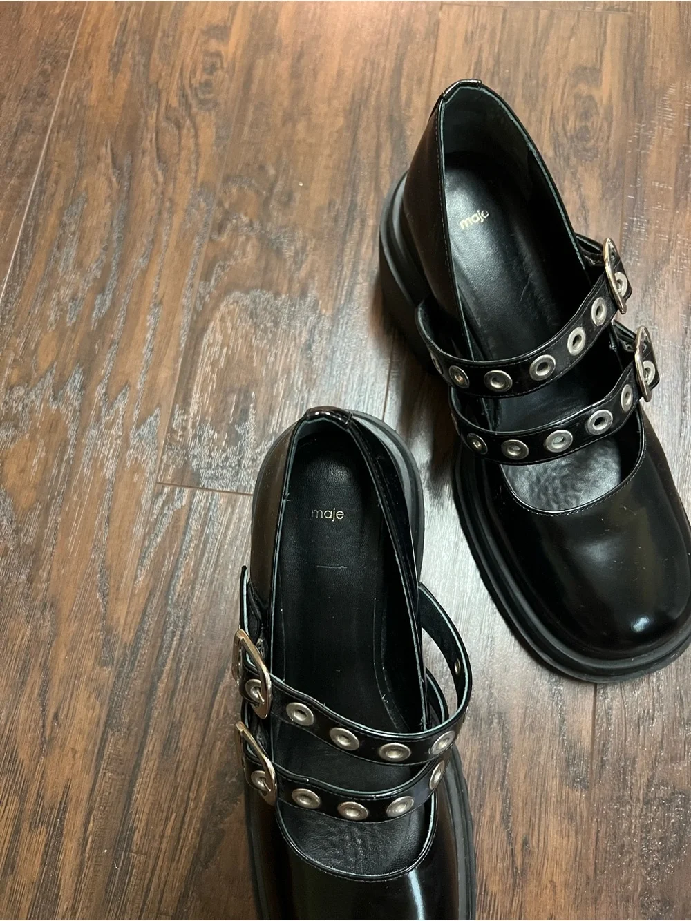 Maje sleek patent
